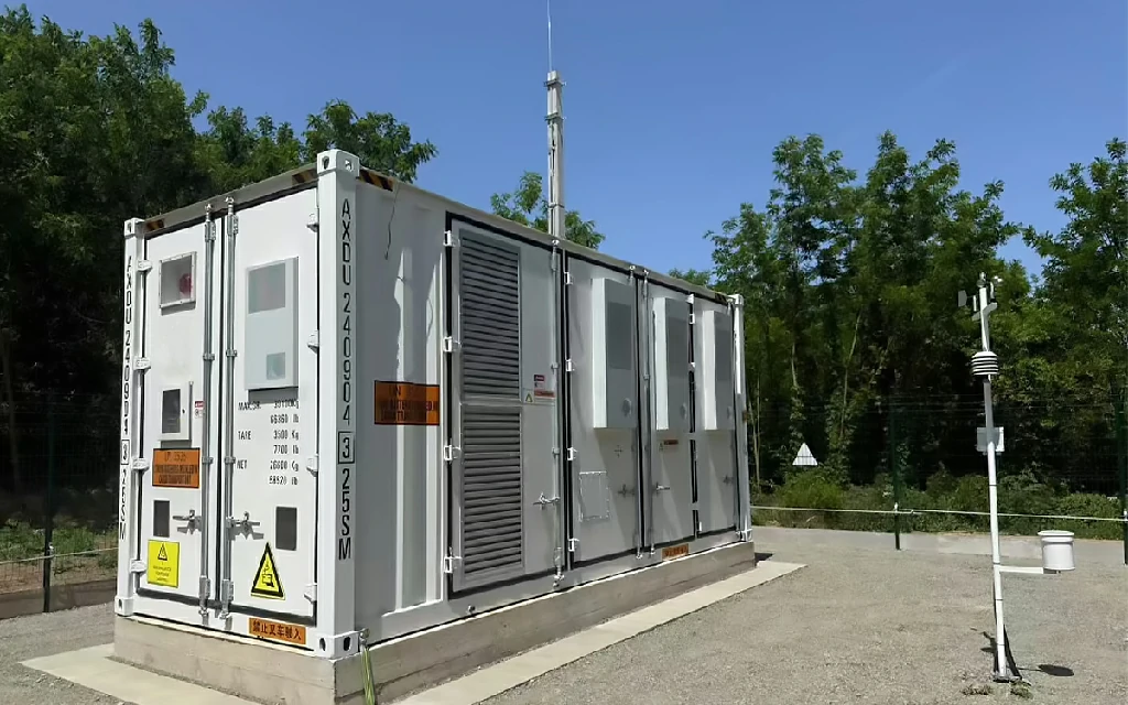 比利时12MWh集装箱储能项目