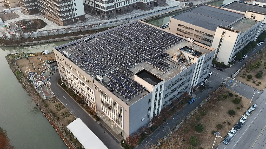 上海302.5KWp光伏屋顶项目