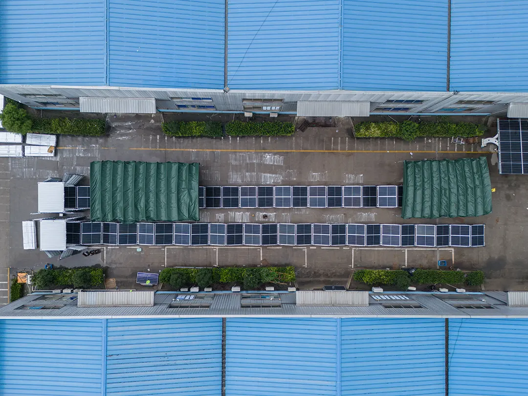 罗马尼亚4*46KW折叠光伏集装箱系统